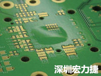 散熱差可能導致PCB阻焊層的剝離。